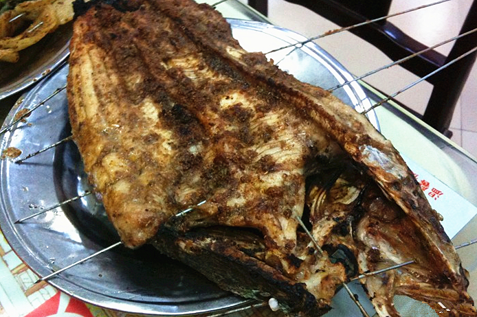 好吃的逗号的江城最新馋嘴烤全鱼地图-其他-美