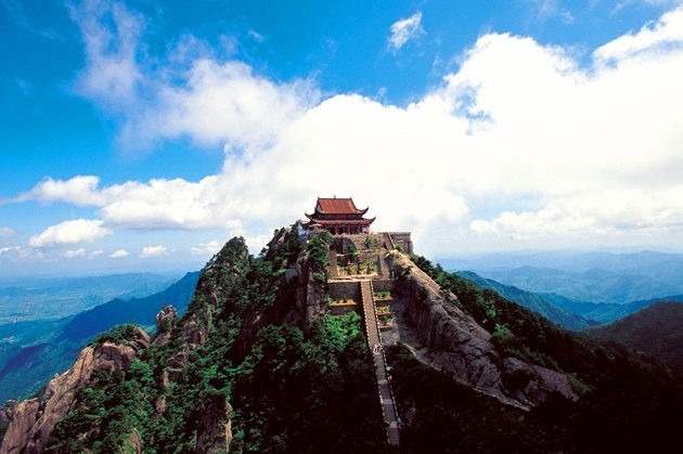 九华山最高的佛寺