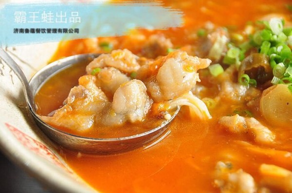 济南奥体中路上的美食新坐标:霸王蛙新店开业