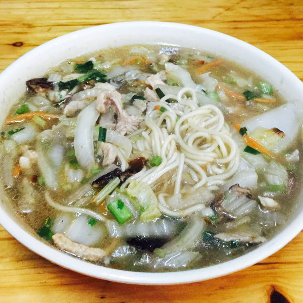 排队拼桌也要吃上莆田卤面