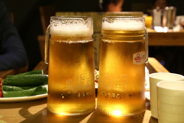 青岛人均啤酒_青岛啤酒图片(2)