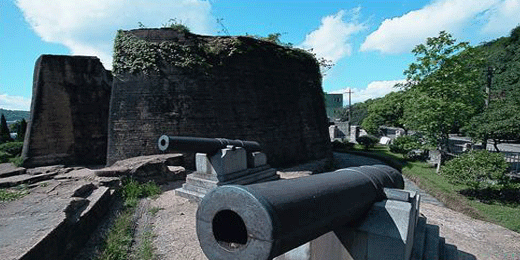 安远炮台虽现在只剩下台壁一座,但它却是我国人民抗击外来侵略的历史
